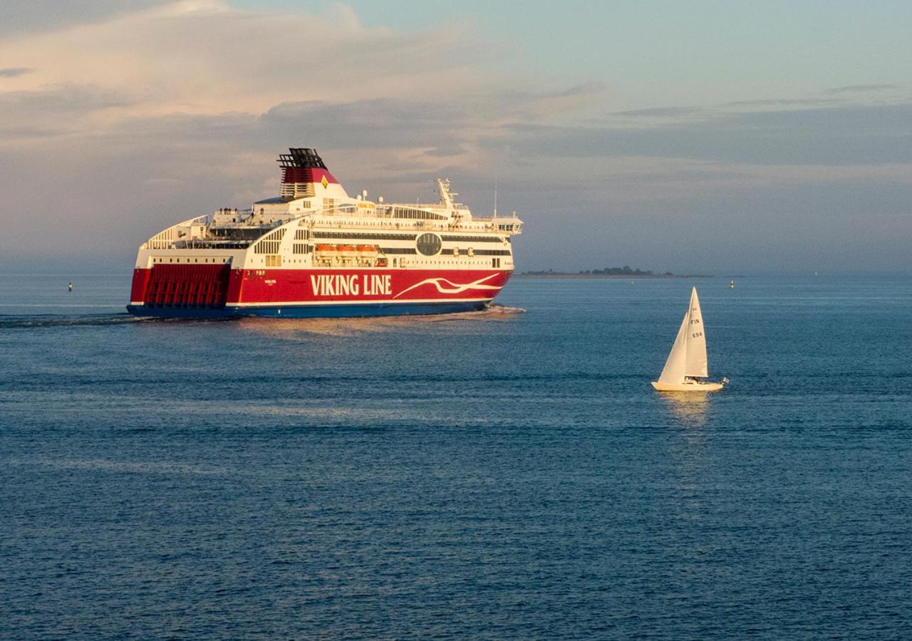 Отель Viking Line Ferry Viking Xprs - Night Cruise From Хельсинки Экстерьер фото